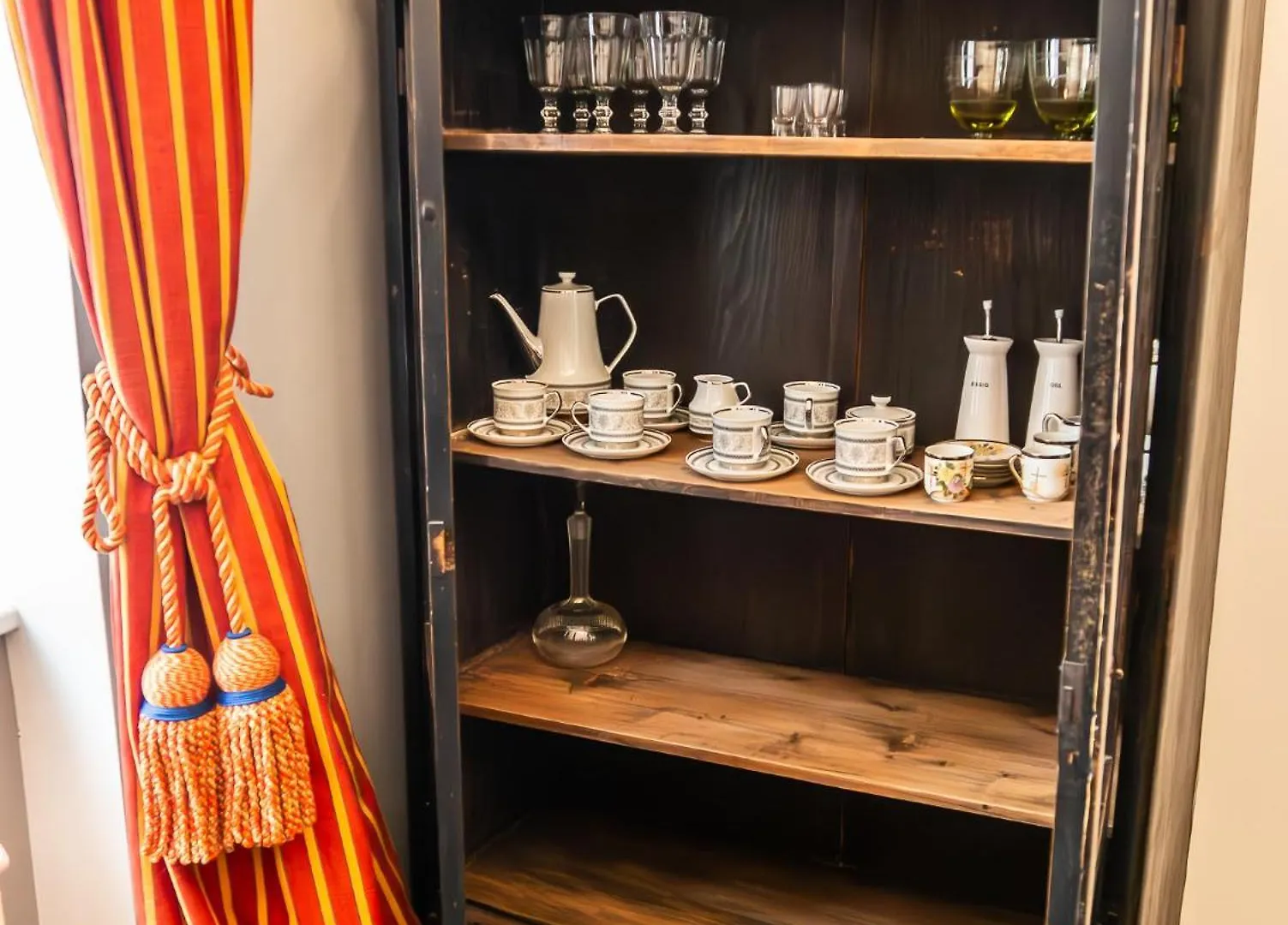 Crystal Suites Old Town Krakow Aparthotel