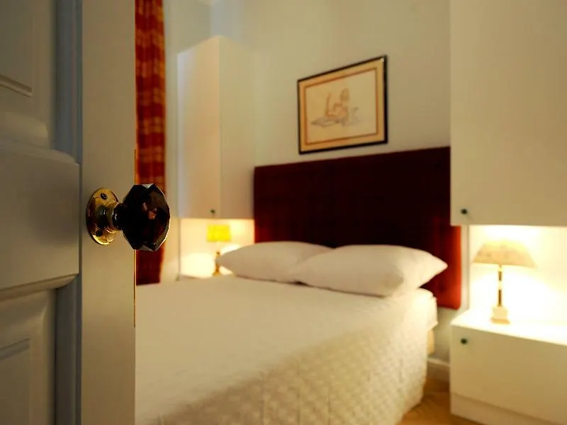 Crystal Suites Old Town Krakow 3*,
